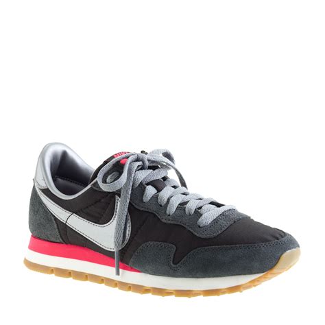 nike vintage pegasus 83.